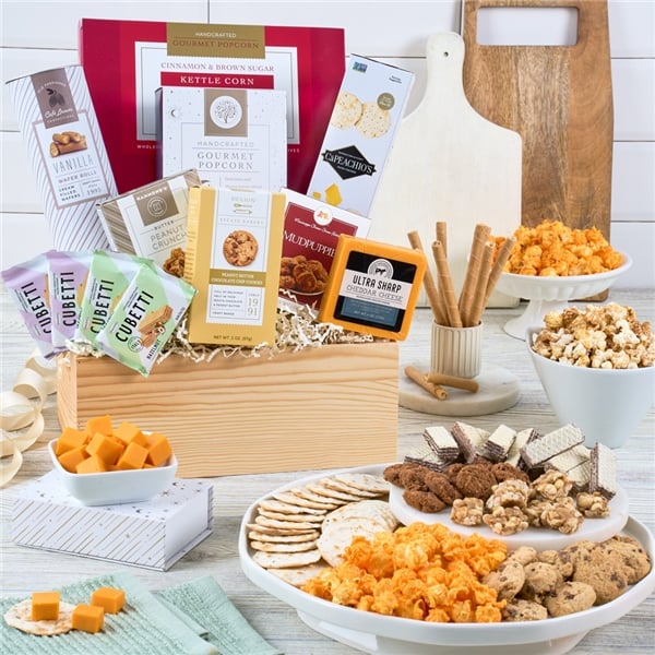 Snack Gift Basket - Classic