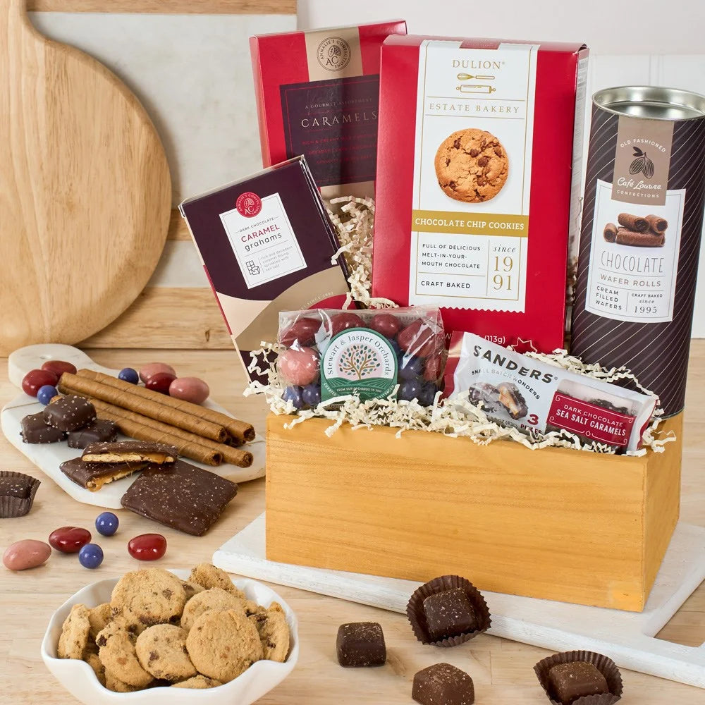 Snack Gift Basket - Classic